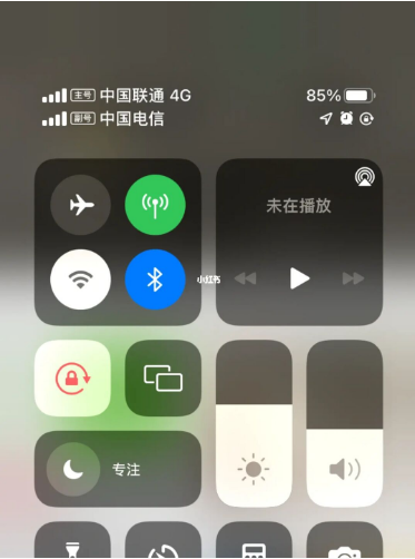 乳山苹果手机维修分享iPhone双卡信号解决办法 